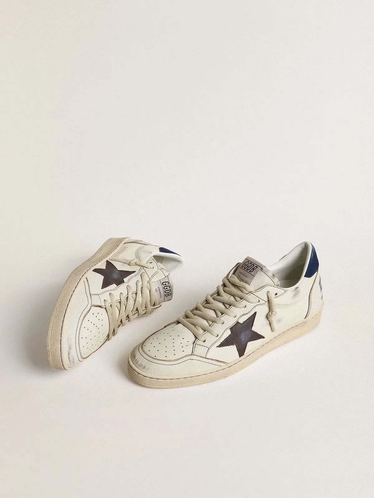 Golden Goose Classic side profile